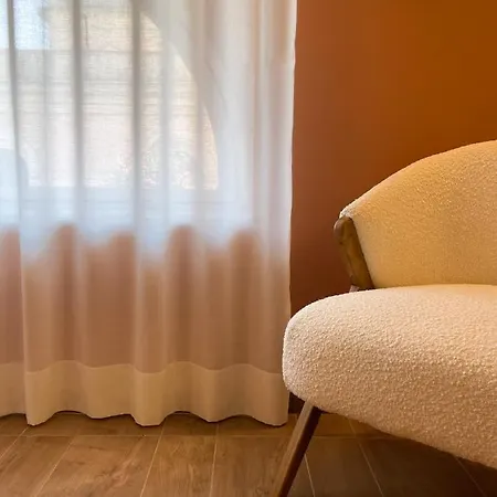 Alojamento de Acomodação e Pequeno-almoço Raha 4*